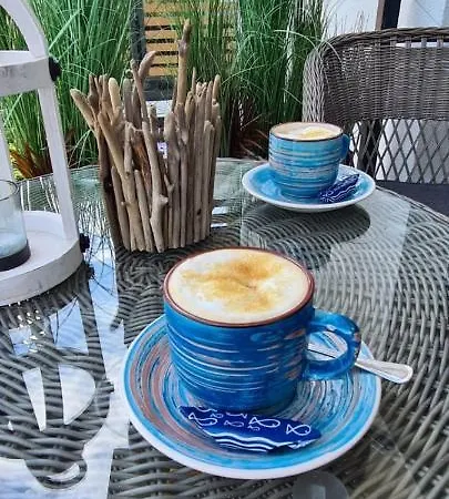 Niebieskie Lato * 미엘노